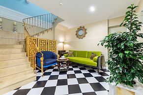 T-Hotel