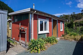 The Pear Orchard Lodge