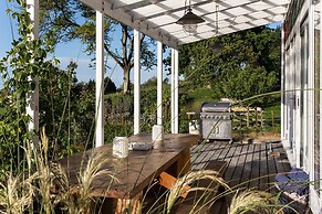 The Pear Orchard Lodge