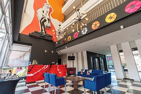 Pop Art Hotel Tocancipá y Centro de Convenciones