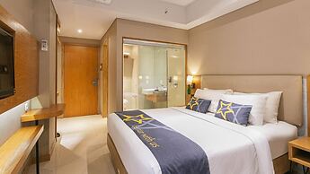 Yellow Star Ambarukmo Hotel