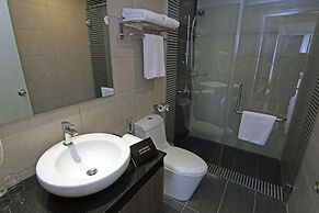 Nexus Regency Suites & Hotel