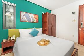 May Beach Hotel