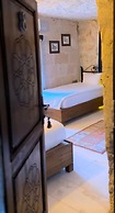 Taskonak Hotel