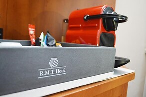 Hotel Athos Rmt