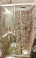 Hotel Athos Rmt