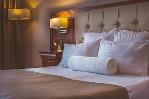 Hotel Athos Rmt