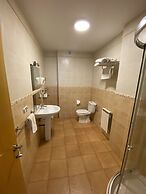Hostal DP Cristal
