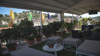 B&B Panoramic