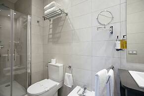 Legazpi Doce Rooms & Suites