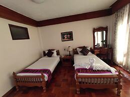 Mr. Charles Hotel