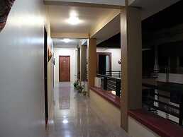 Mr. Charles Hotel