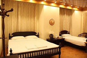 Mr. Charles Hotel