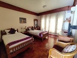 Mr. Charles Hotel