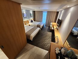 Seogwipo JS Hotel