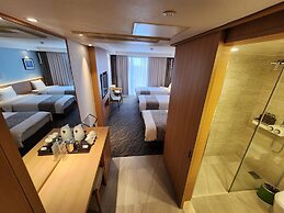 Seogwipo JS Hotel