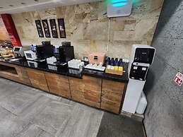 Seogwipo JS Hotel