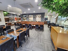 Seogwipo JS Hotel