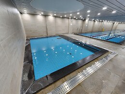 Seogwipo JS Hotel