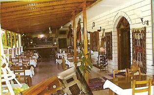 Isinda Hotel