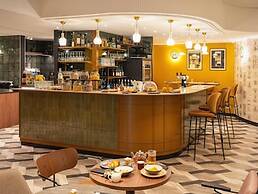 Splendid Hotel Lac d'Annecy - Handwritten Collection