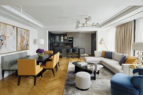Four Seasons Hotel London at Tower Bridge