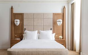 Four Seasons Hotel London at Tower Bridge