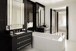 Four Seasons Hotel London at Tower Bridge
