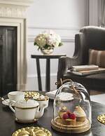 Four Seasons Hotel London at Tower Bridge