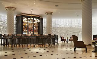 Four Seasons Hotel London at Tower Bridge