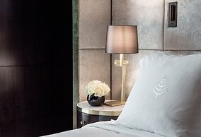 Four Seasons Hotel London at Tower Bridge
