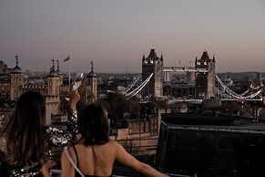 Four Seasons Hotel London at Tower Bridge