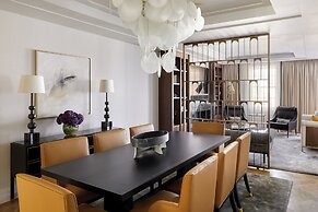 Four Seasons Hotel London at Tower Bridge