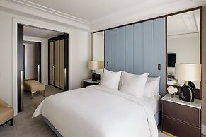 Four Seasons Hotel London at Tower Bridge