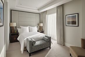 Four Seasons Hotel London at Tower Bridge