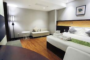 Monivong Clover Hotel