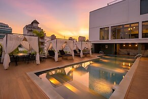 Monivong Clover Hotel