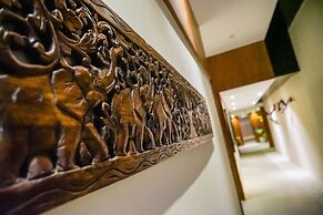 Monivong Clover Hotel