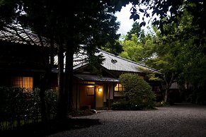 Hakone Retreat Före