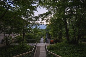 Hakone Retreat Före