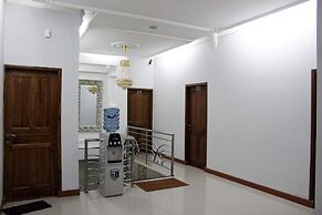 Rene Hotel