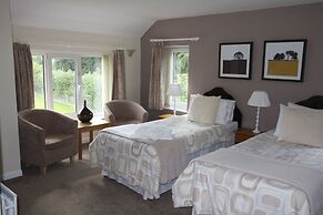 Broadwell Guest House