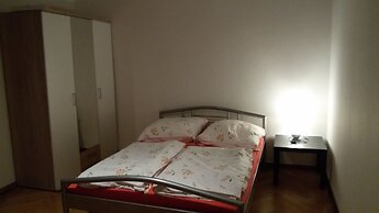 Apartments Bahri