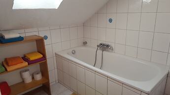 Apartments Bahri