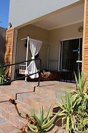 Daisy Country Lodge