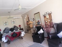 Daisy Country Lodge