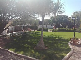 Daisy Country Lodge