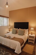 Caza Beach Guesthouse