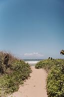 Caza Beach Guesthouse