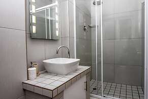 Caza Beach Guesthouse
